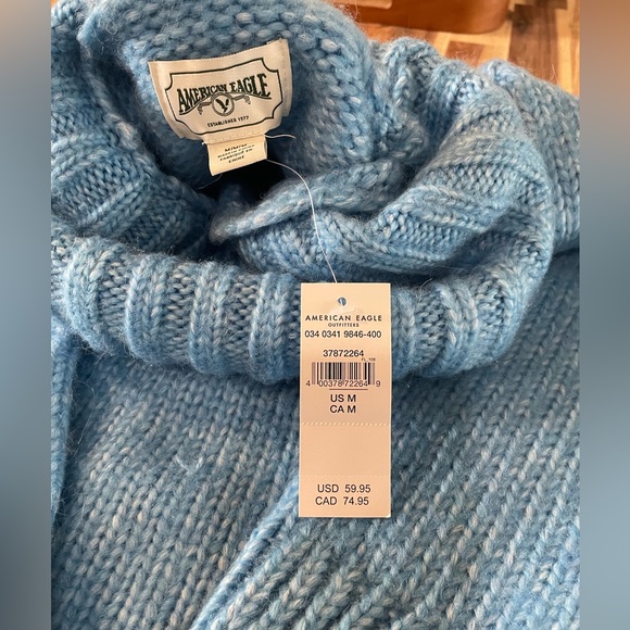 American Eagle Sweater - Picture 2 of 2